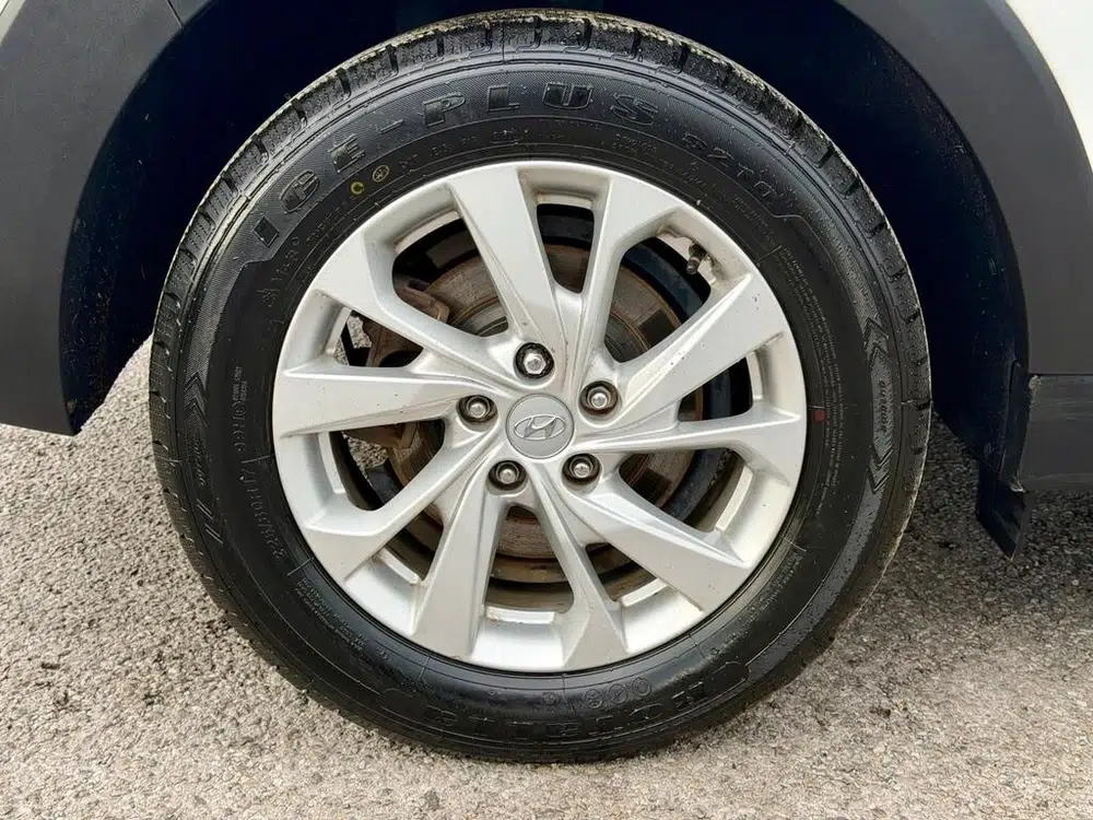 2019 Hyundai Tucson 1.6 CRDi MHEV SE Nav DCT Euro 6 (s/s) 5dr photo 6