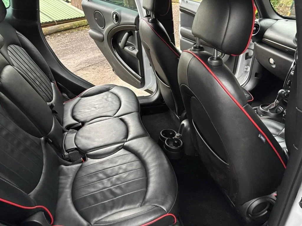 2016 MINI Countryman 1.6 John Cooper Works Auto ALL4 Euro 5 5dr photo 8