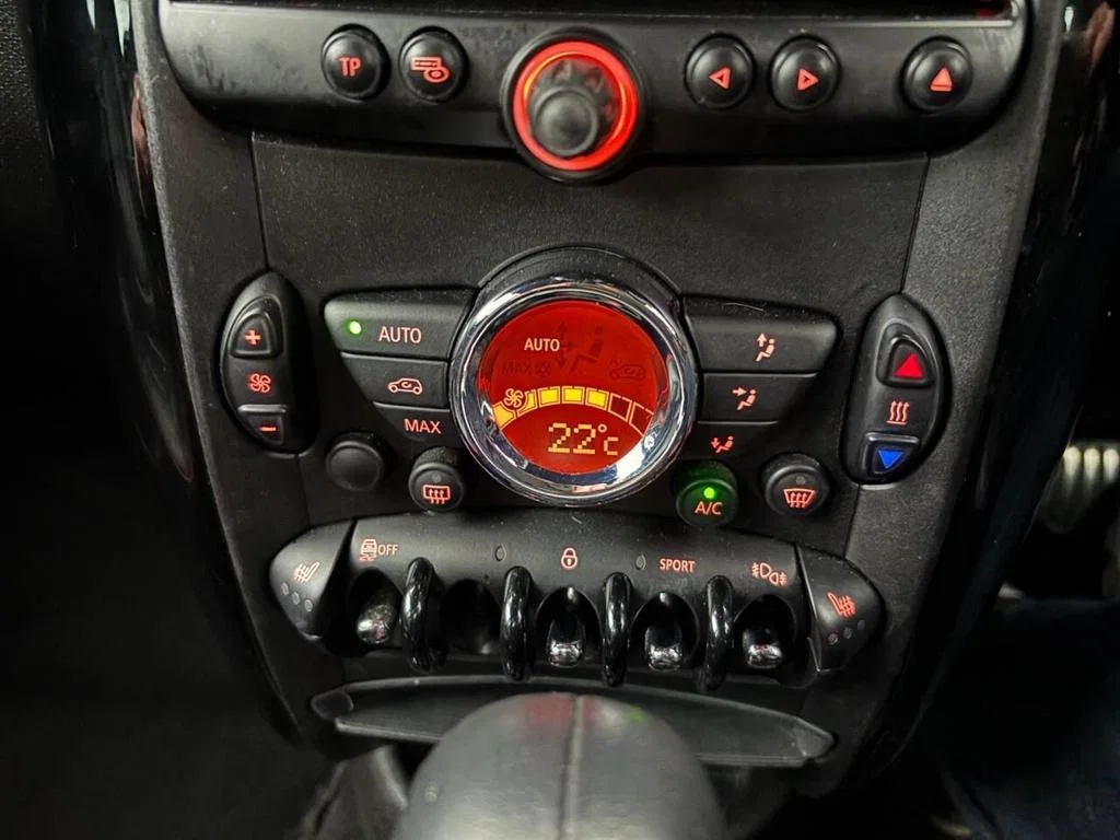 2016 MINI Countryman 1.6 John Cooper Works Auto ALL4 Euro 5 5dr photo 15
