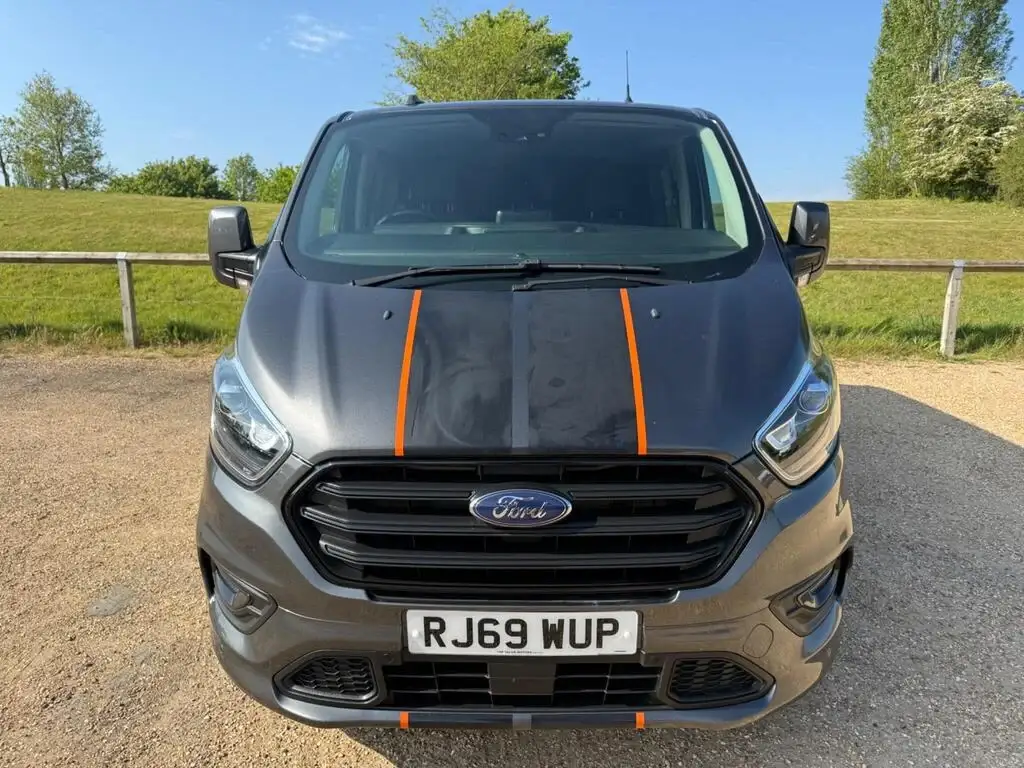 2019 Ford Transit Custom 2.0 320 EcoBlue Sport Crew Van Auto photo 2