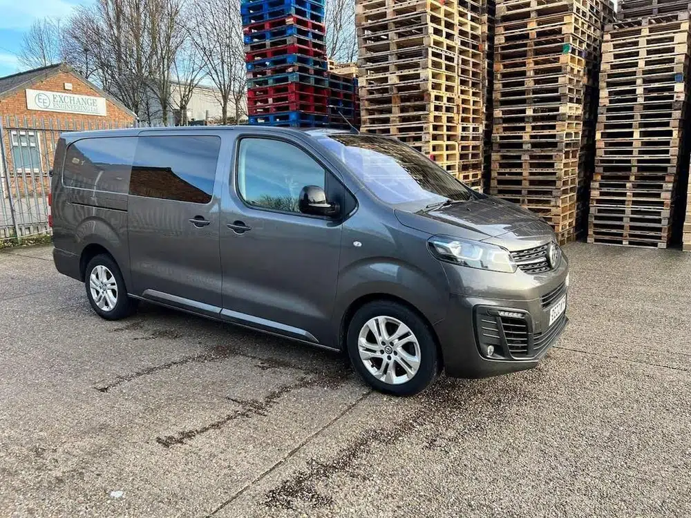 2022 Vauxhall Vivaro 2.0 Turbo D 3100 Elite Crew Van Double Cab 5dr Diesel Auto L2 H1 Euro 6 (s/s) (145 ps) photo 8