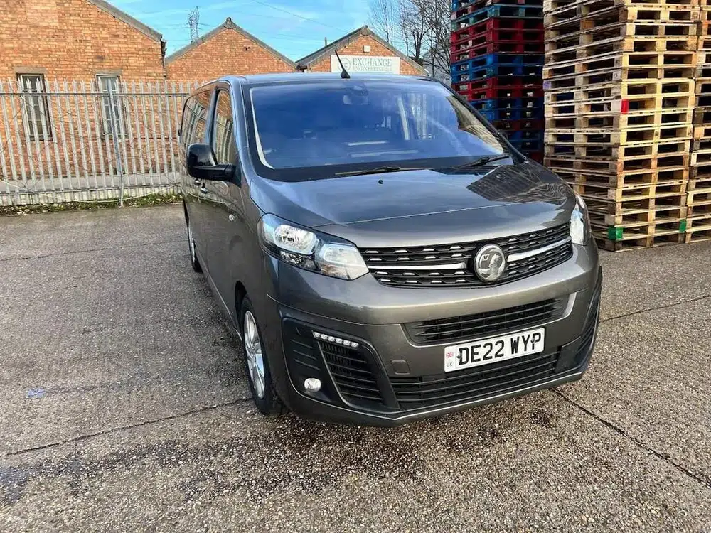 2022 Vauxhall Vivaro 2.0 Turbo D 3100 Elite Crew Van Double Cab 5dr Diesel Auto L2 H1 Euro 6 (s/s) (145 ps) photo 11