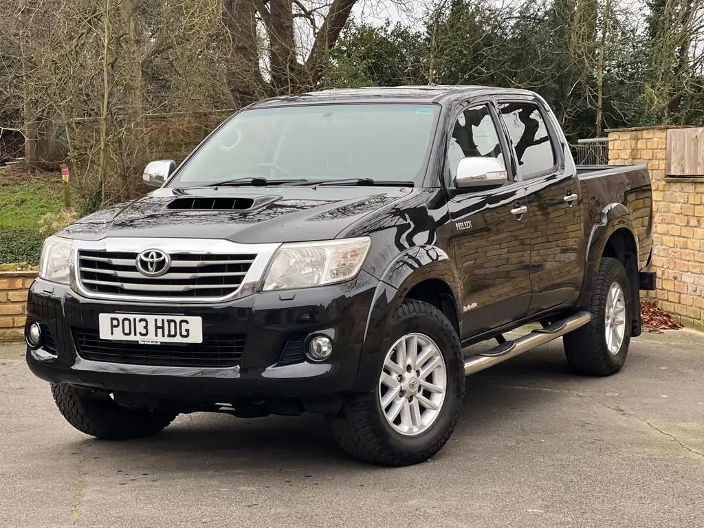 2013 Toyota Hilux 3.0 D-4D Invincible Auto 4WD Euro 5 4dr photo 3