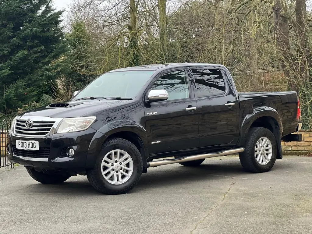 2013 Toyota Hilux 3.0 D-4D Invincible Auto 4WD Euro 5 4dr photo 4