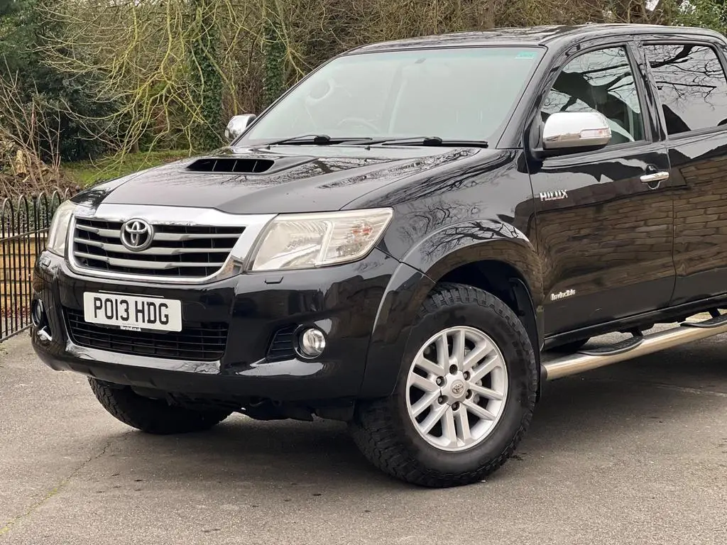 2013 Toyota Hilux 3.0 D-4D Invincible Auto 4WD Euro 5 4dr photo 8