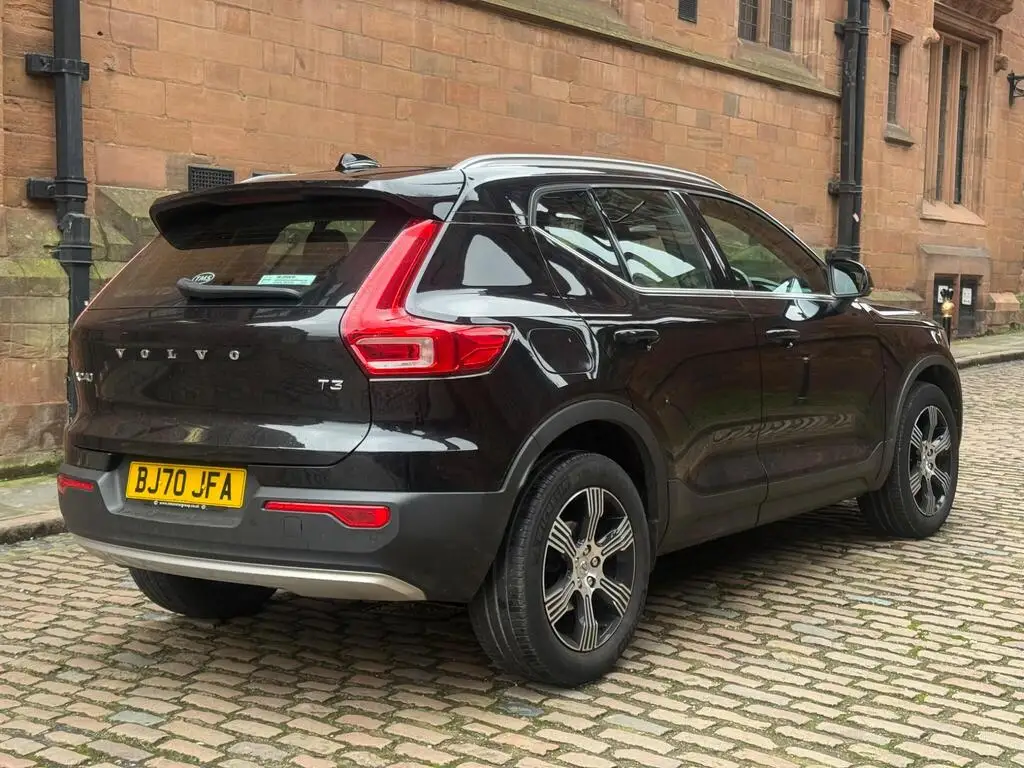 2020 Volvo XC40 1.5 T3 Inscription Auto Euro 6 (s/s) 5dr photo 4