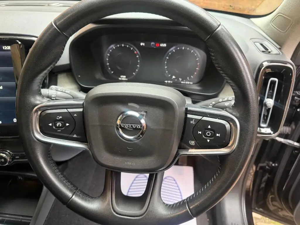 2020 Volvo XC40 1.5 T3 Inscription Auto Euro 6 (s/s) 5dr photo 10