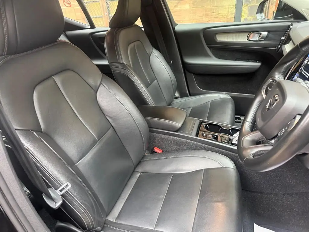 2020 Volvo XC40 1.5 T3 Inscription Auto Euro 6 (s/s) 5dr photo 11