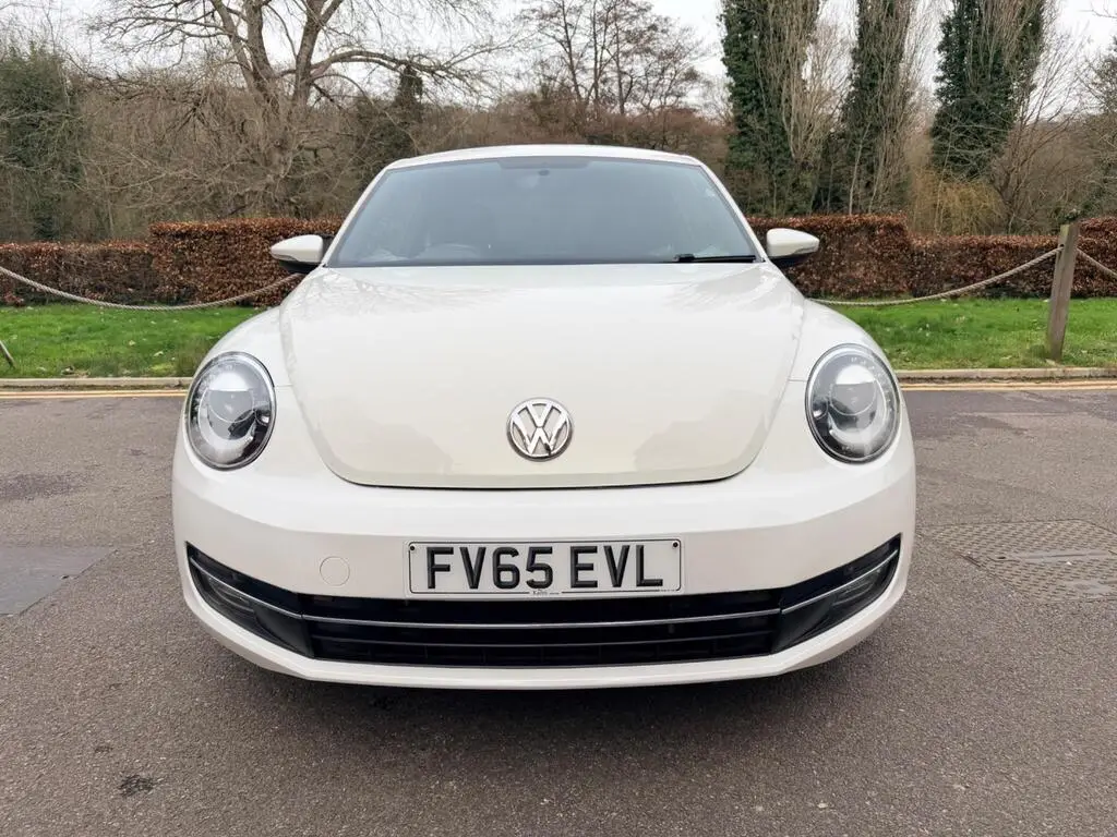 2015 Volkswagen Beetle 1.2 TSI BlueMotion Tech Design DSG Euro 6 (s/s) 3dr photo 5