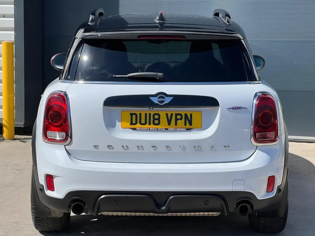 2018 MINI Countryman 2.0 John Cooper Works Auto ALL4 Euro 6 (s/s) 5dr photo 6