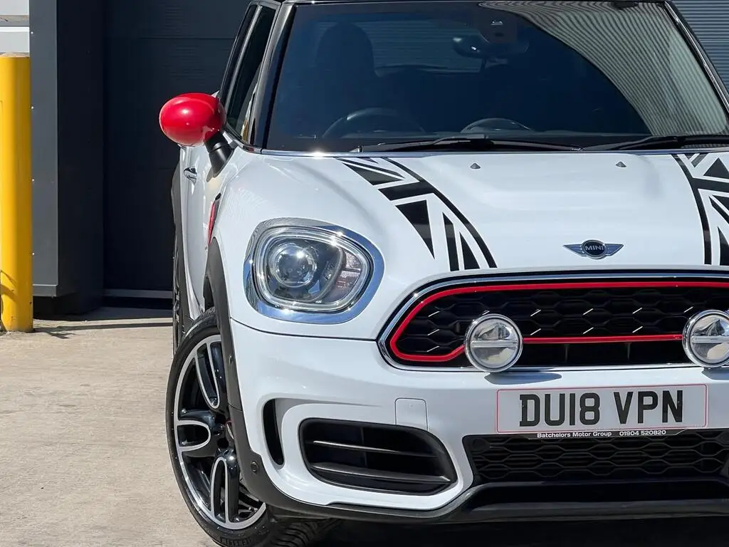 2018 MINI Countryman 2.0 John Cooper Works Auto ALL4 Euro 6 (s/s) 5dr photo 7