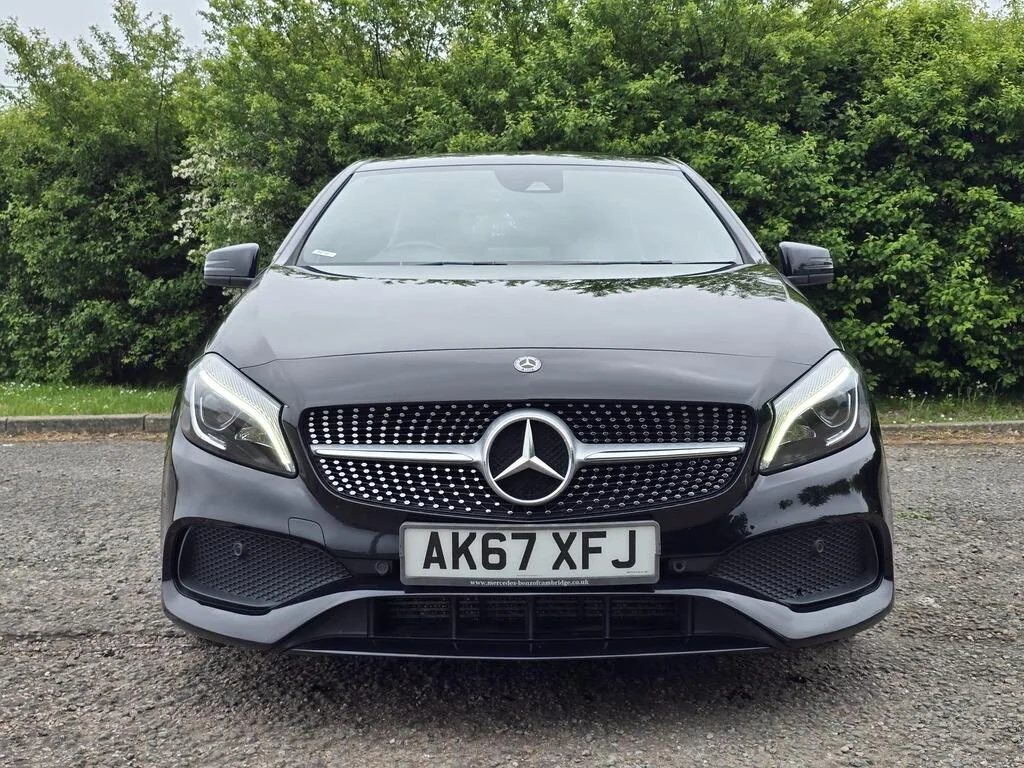 2017 Mercedes-Benz A Class A180 AMG Line Premium photo 8