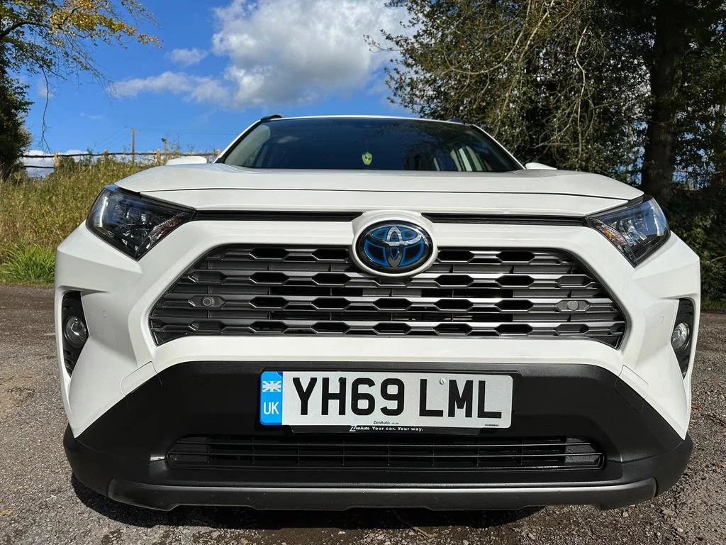 2019 Toyota RAV4 2.5 VVT-h Design Petrol Hybrid CVT Euro 6 5dr photo 3