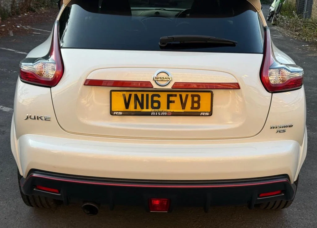 2016 Nissan Juke 1.6 DIG-T Nismo RS XTRON 4WD Euro 6 5dr photo 5
