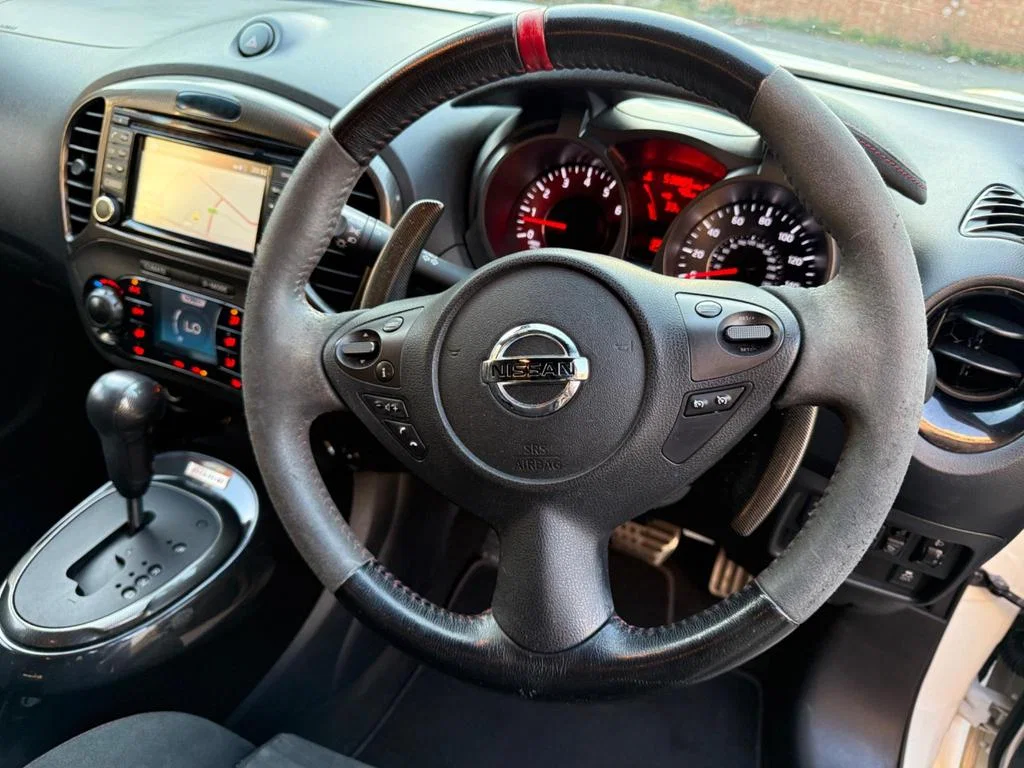 2016 Nissan Juke 1.6 DIG-T Nismo RS XTRON 4WD Euro 6 5dr photo 10