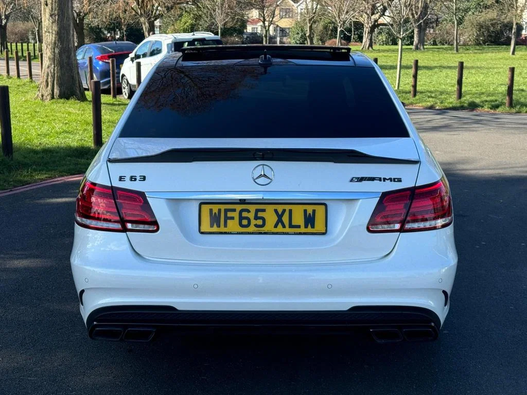 2015 Mercedes-Benz E Class 5.5 E63 V8 BiTurbo AMG SpdS MCT Euro 6 4dr photo 6