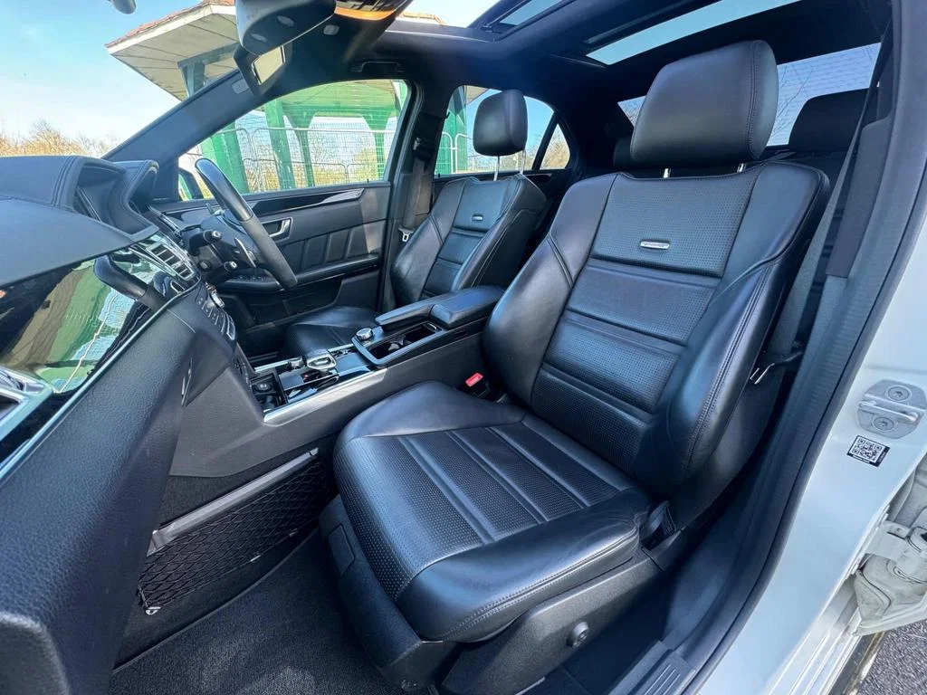 2015 Mercedes-Benz E Class 5.5 E63 V8 BiTurbo AMG SpdS MCT Euro 6 4dr photo 11