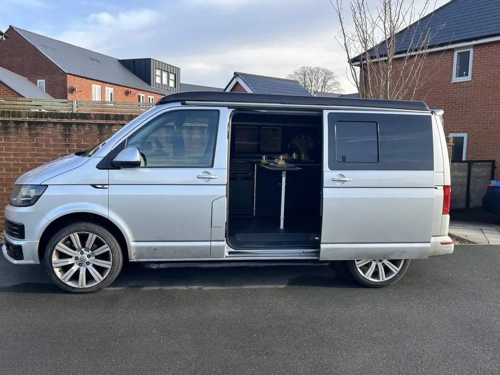 2017 Volkswagen Transporter T6 photo 5