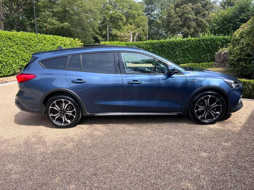 2020 Ford Focus Active X 1.0 EcoBoost Auto 5dr photo 3