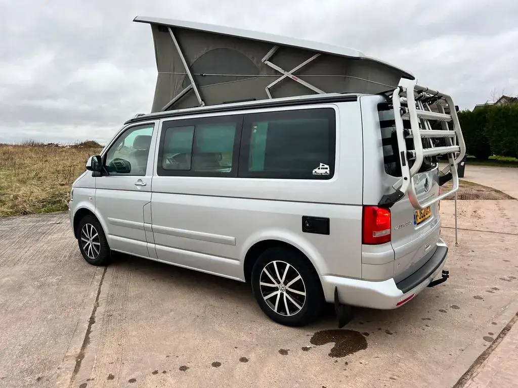 2013 Volkswagen California SE photo 9