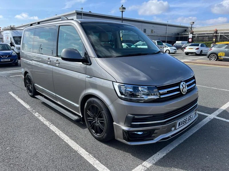 2016 Volkswagen Caravelle T6 2.0 BiTDI 4Motion DSG Campervan photo 2