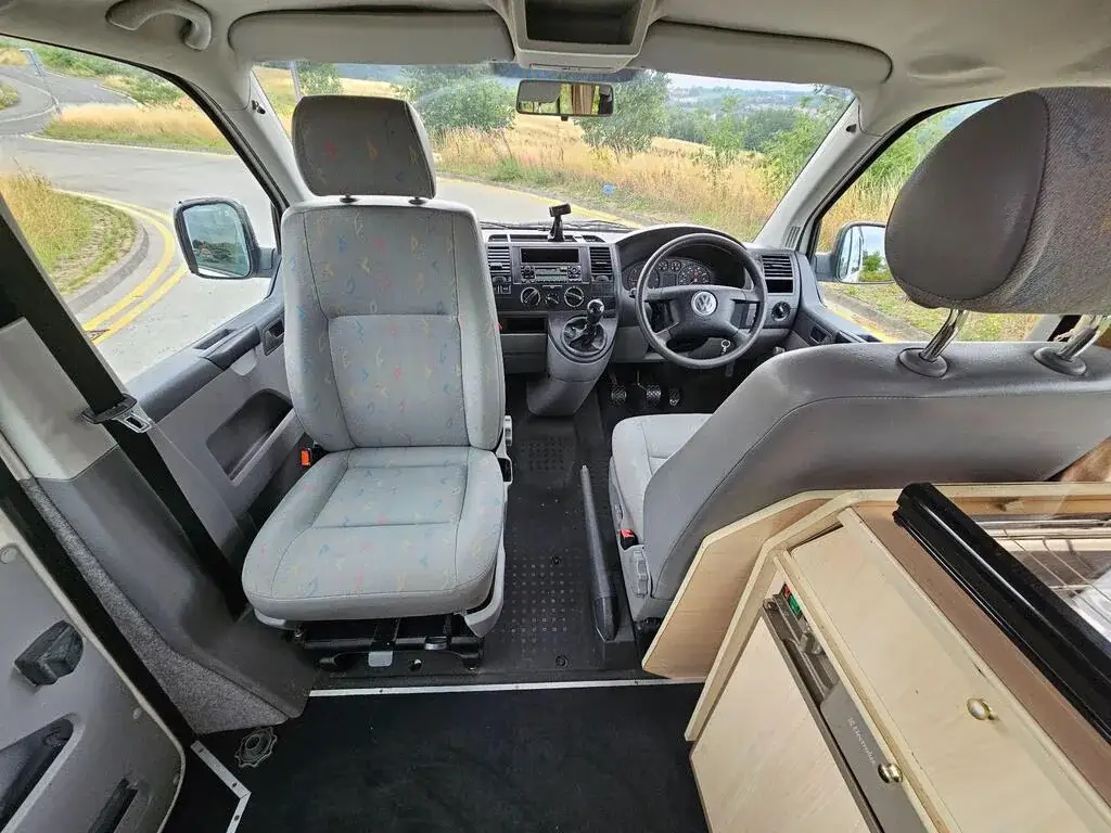 2005 Volkswagen Leisuredrive 1.9 TDi Campervan photo 11