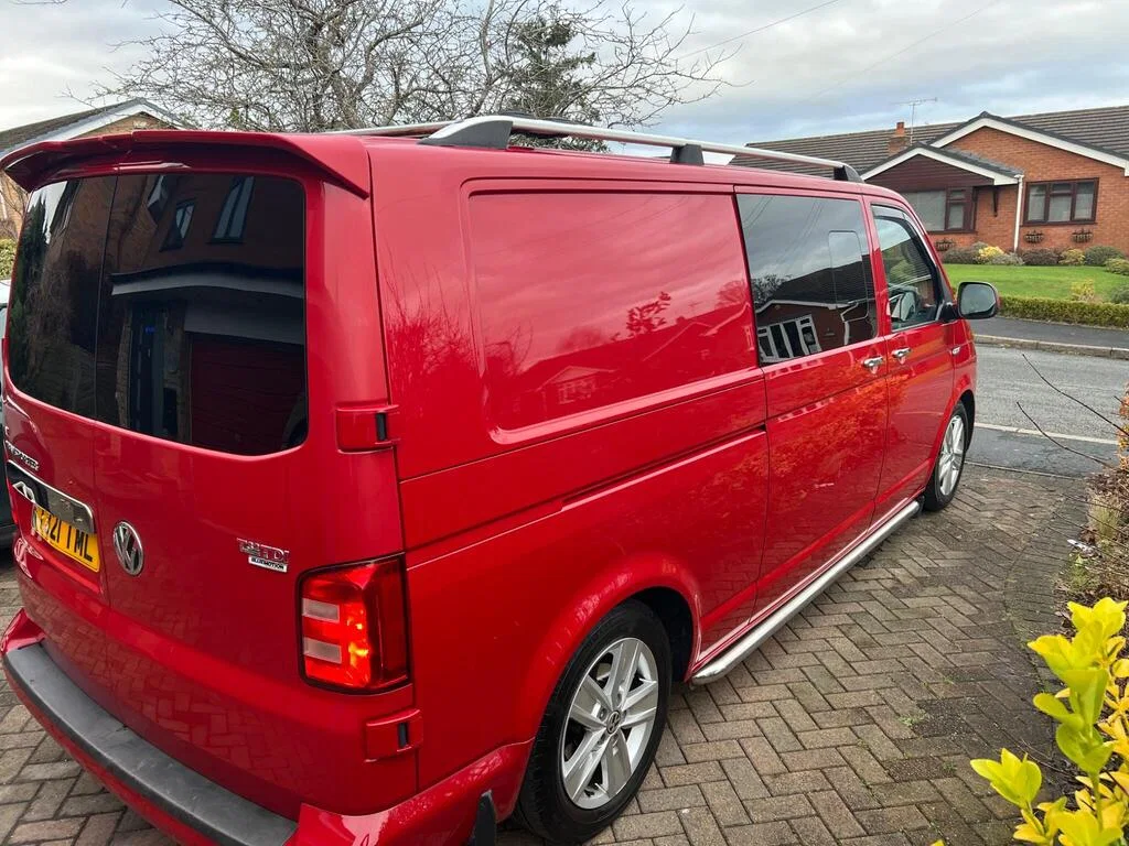 2016 Volkswagen Transporter 2.0 BiTDI T32 Highline Kombi DSG LWB Euro 5 5dr photo 2
