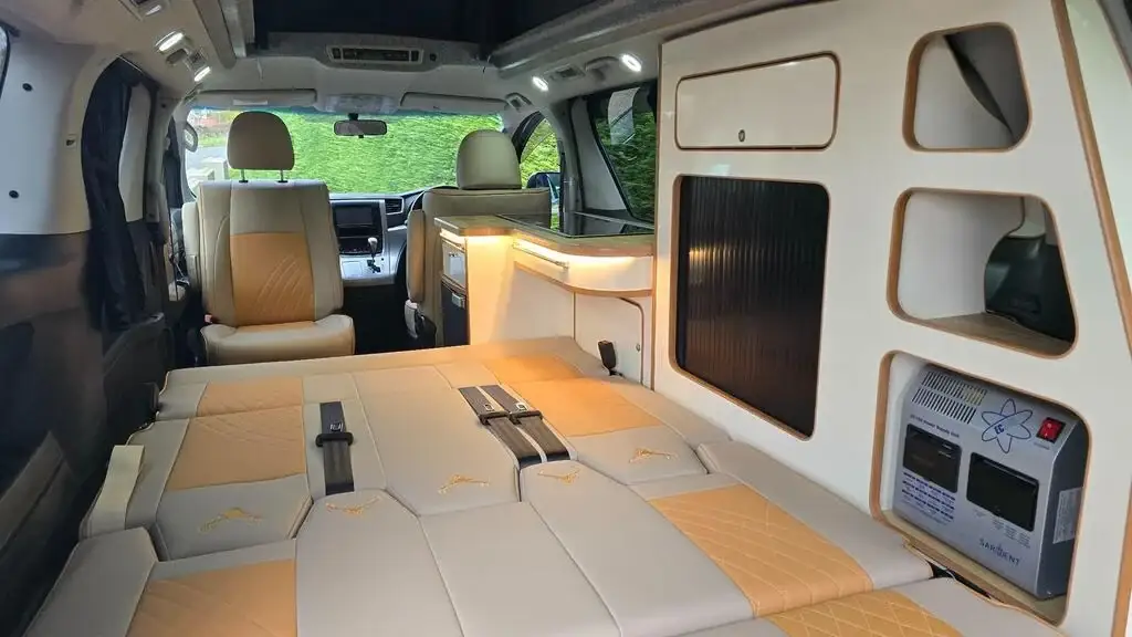 2008 Toyota Vellfire 2.4 Automatic Campervan photo 11