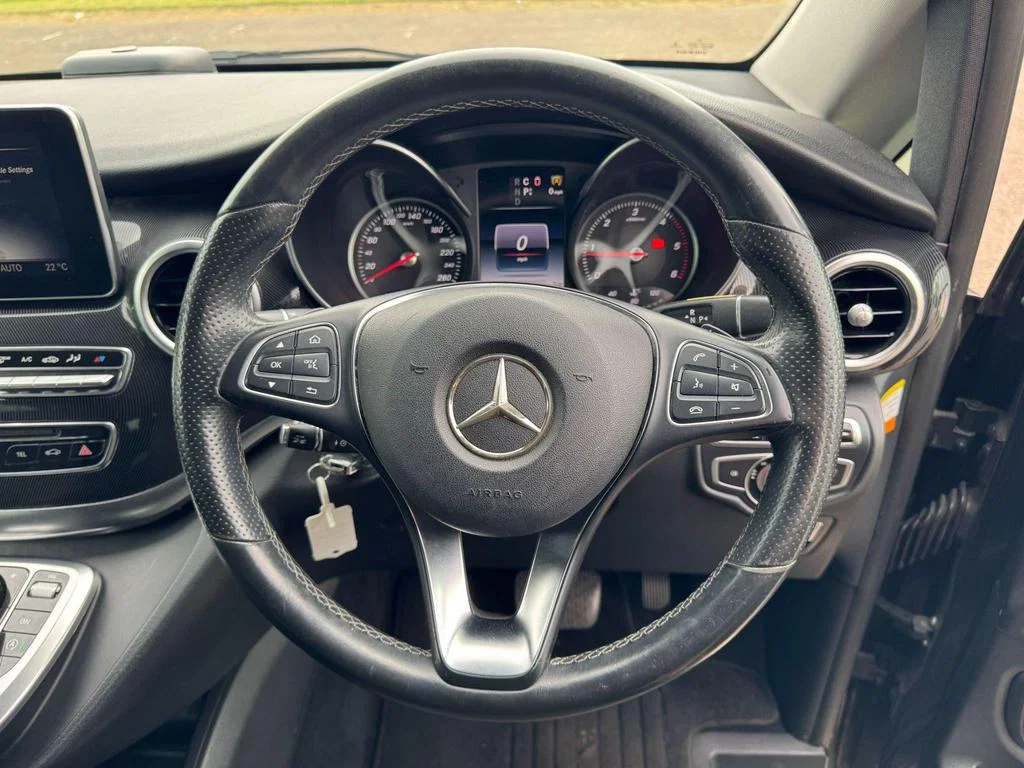 2016 Mercedes-Benz V Class 2.2 V220d BlueTEC Sport G-Tronic+ Euro 5 5dr photo 9