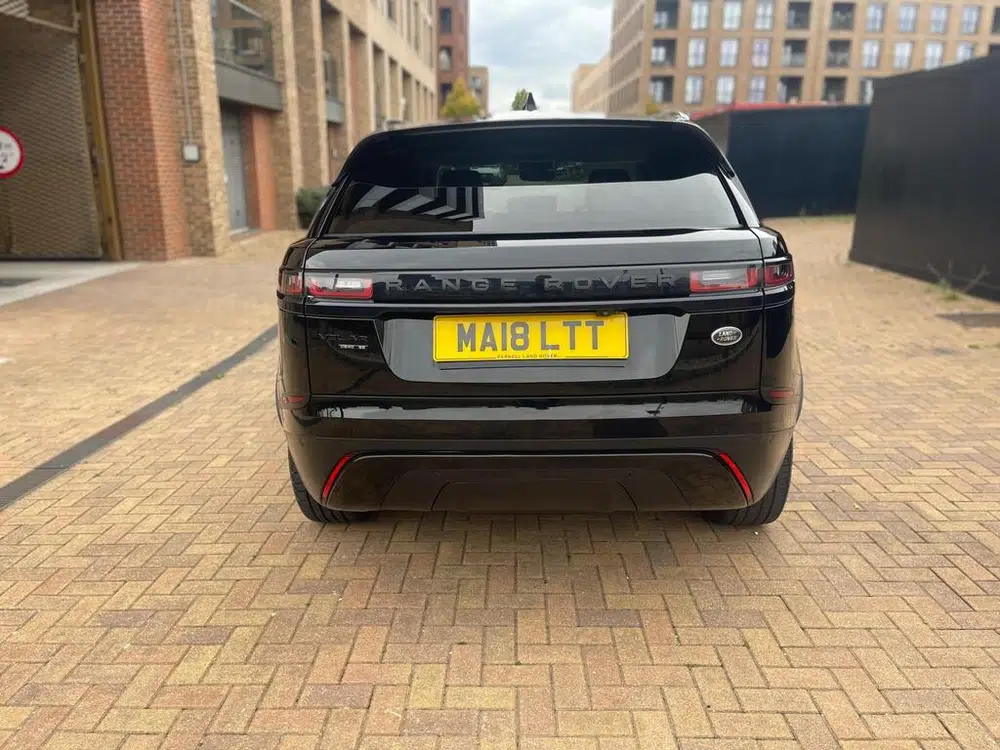 2018 Land Rover Range Rover Velar 2.0 D240 SE Auto 4WD Euro 6 (s/s) 5dr photo 3