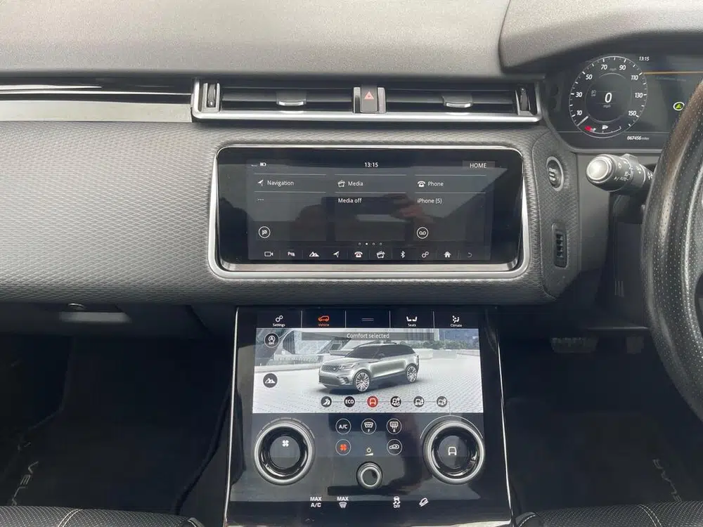 2018 Land Rover Range Rover Velar 2.0 D240 SE Auto 4WD Euro 6 (s/s) 5dr photo 10