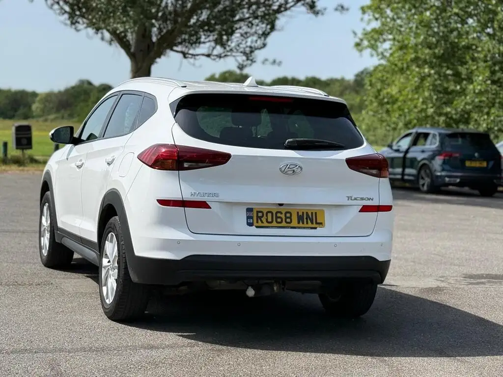 2018 Hyundai TUCSON 1.6 GDi Blue Drive SE Nav Euro 6 (s/s) 5dr photo 4